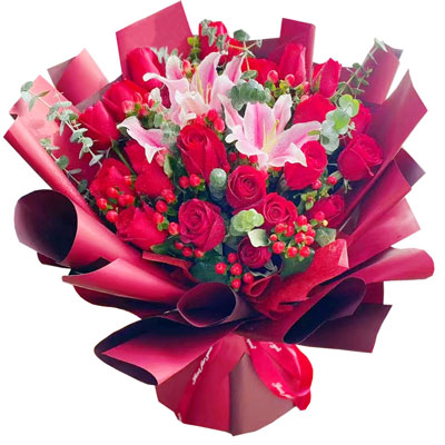 达州22朵红玫瑰百合，爱的火焰